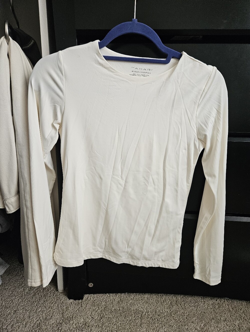 Tahari White Long Sleeved Shirt (size S)